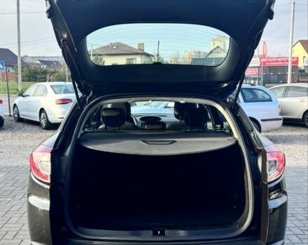 Чорний Рено Меган, об'ємом двигуна 1.6 л та пробігом 185 тис. км за 7600 $, фото 5 на Automoto.ua