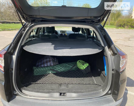 Черный Рено Меган, объемом двигателя 1.5 л и пробегом 266 тыс. км за 7000 $, фото 4 на Automoto.ua