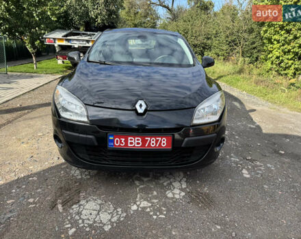 Черный Рено Меган, объемом двигателя 1.46 л и пробегом 220 тыс. км за 6200 $, фото 1 на Automoto.ua