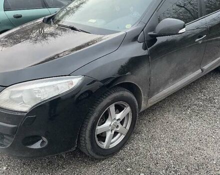 Черный Рено Меган, объемом двигателя 1.5 л и пробегом 330 тыс. км за 8000 $, фото 1 на Automoto.ua
