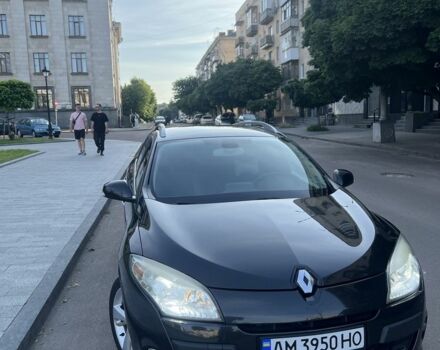 Черный Рено Меган, объемом двигателя 1.5 л и пробегом 291 тыс. км за 8200 $, фото 3 на Automoto.ua