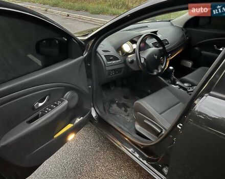 Чорний Рено Меган, об'ємом двигуна 0 л та пробігом 235 тис. км за 8100 $, фото 1 на Automoto.ua