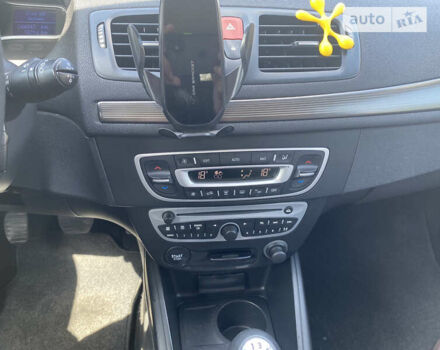 Черный Рено Меган, объемом двигателя 1.5 л и пробегом 266 тыс. км за 7000 $, фото 12 на Automoto.ua