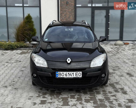 Черный Рено Меган, объемом двигателя 1.5 л и пробегом 240 тыс. км за 6500 $, фото 1 на Automoto.ua