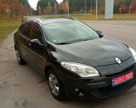 Рено Меган 2010 в Луцке на Automoto.ua Черный Рено Меган, объемом двигателя 1.6 л и пробегом 198 тыс. км за 6100 $, фото 25 на Automoto.ua