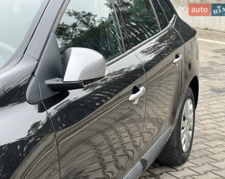 Черный Рено Меган, объемом двигателя 1.4 л и пробегом 170 тыс. км за 6900 $, фото 20 на Automoto.ua