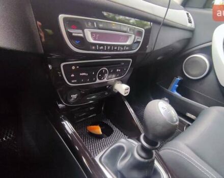 Чорний Рено Меган, об'ємом двигуна 1.46 л та пробігом 349 тис. км за 5700 $, фото 14 на Automoto.ua