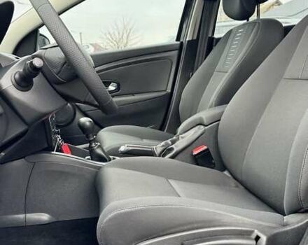 Черный Рено Меган, объемом двигателя 1.6 л и пробегом 186 тыс. км за 7600 $, фото 10 на Automoto.ua