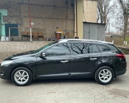 Черный Рено Меган, объемом двигателя 1.5 л и пробегом 290 тыс. км за 7000 $, фото 9 на Automoto.ua