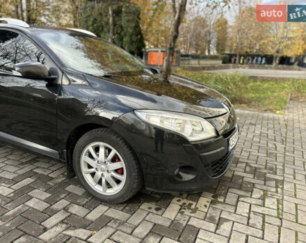 Рено Меган 2010 в Каменце-Подольском на Automoto.ua Черный Рено Меган, объемом двигателя 1.5 л и пробегом 271 тыс. км за 6450 $, фото 29 на Automoto.ua