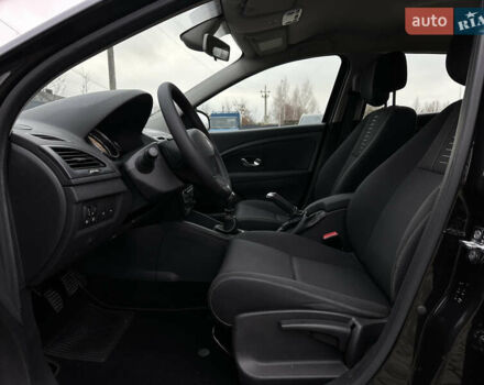 Черный Рено Меган, объемом двигателя 1.46 л и пробегом 277 тыс. км за 7300 $, фото 32 на Automoto.ua