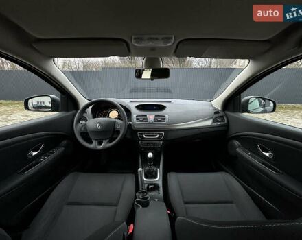 Черный Рено Меган, объемом двигателя 1.46 л и пробегом 277 тыс. км за 7300 $, фото 44 на Automoto.ua
