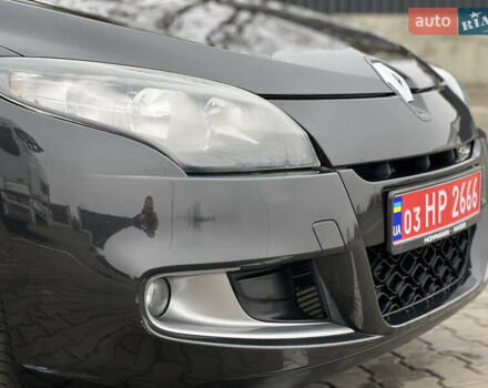 Черный Рено Меган, объемом двигателя 1.4 л и пробегом 170 тыс. км за 6900 $, фото 17 на Automoto.ua