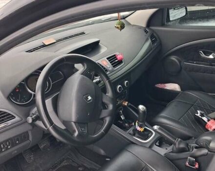 Черный Рено Меган, объемом двигателя 1.46 л и пробегом 297 тыс. км за 6500 $, фото 1 на Automoto.ua