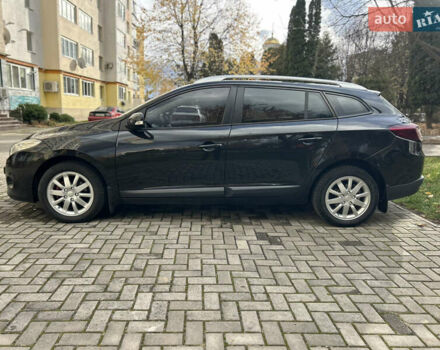 Рено Меган 2010 в Каменце-Подольском на Automoto.ua Черный Рено Меган, объемом двигателя 1.5 л и пробегом 271 тыс. км за 6450 $, фото 13 на Automoto.ua