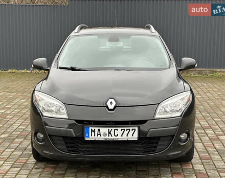 Черный Рено Меган, объемом двигателя 1.46 л и пробегом 277 тыс. км за 7300 $, фото 4 на Automoto.ua