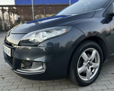 Черный Рено Меган, объемом двигателя 1.46 л и пробегом 215 тыс. км за 7200 $, фото 22 на Automoto.ua