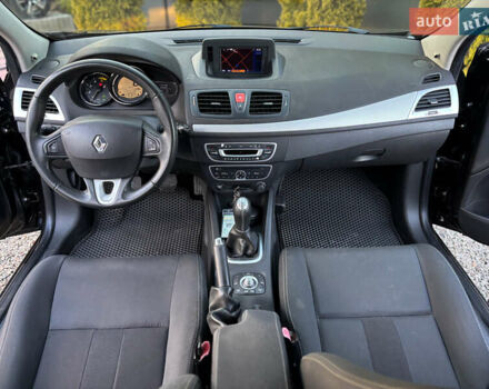 Черный Рено Меган, объемом двигателя 1.46 л и пробегом 240 тыс. км за 6990 $, фото 17 на Automoto.ua