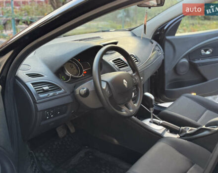 Чорний Рено Меган, об'ємом двигуна 1.5 л та пробігом 260 тис. км за 6700 $, фото 13 на Automoto.ua