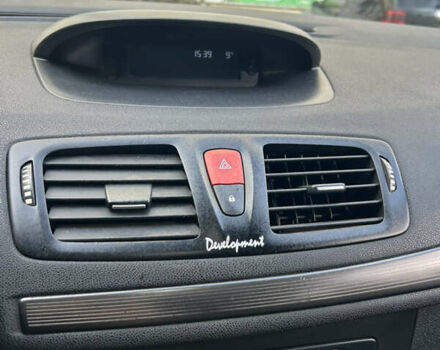 Рено Меган 2010 в Каменце-Подольском на Automoto.ua Черный Рено Меган, объемом двигателя 1.5 л и пробегом 271 тыс. км за 6450 $, фото 43 на Automoto.ua