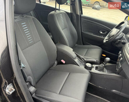 Черный Рено Меган, объемом двигателя 1.6 л и пробегом 212 тыс. км за 6700 $, фото 18 на Automoto.ua