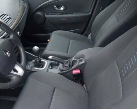 Рено Меган 2010 в Луцке на Automoto.ua Черный Рено Меган, объемом двигателя 1.6 л и пробегом 198 тыс. км за 6100 $, фото 46 на Automoto.ua