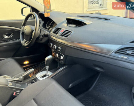 Чорний Рено Меган, об'ємом двигуна 1.5 л та пробігом 260 тис. км за 6700 $, фото 3 на Automoto.ua