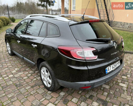 Черный Рено Меган, объемом двигателя 1.4 л и пробегом 185 тыс. км за 5999 $, фото 29 на Automoto.ua
