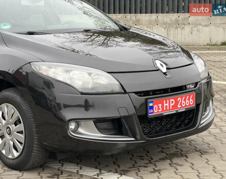 Черный Рено Меган, объемом двигателя 1.4 л и пробегом 170 тыс. км за 6900 $, фото 15 на Automoto.ua