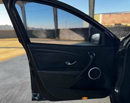 Черный Рено Меган, объемом двигателя 1.5 л и пробегом 261 тыс. км за 7199 $, фото 10 на Automoto.ua