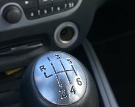 Черный Рено Меган, объемом двигателя 1.5 л и пробегом 210 тыс. км за 7100 $, фото 12 на Automoto.ua