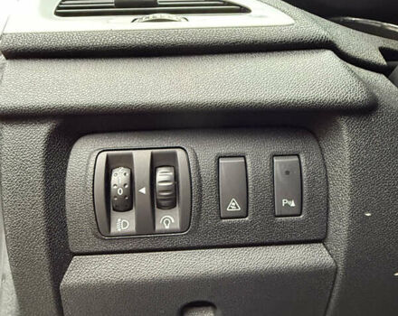 Черный Рено Меган, объемом двигателя 1.4 л и пробегом 185 тыс. км за 5999 $, фото 47 на Automoto.ua