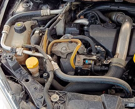 Рено Меган 2010 в Иванкове на Automoto.ua Черный Рено Меган, объемом двигателя 1.5 л и пробегом 248 тыс. км за 6950 $, фото 10 на Automoto.ua