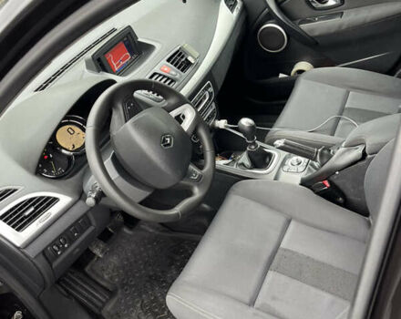 Черный Рено Меган, объемом двигателя 1.5 л и пробегом 233 тыс. км за 6999 $, фото 8 на Automoto.ua