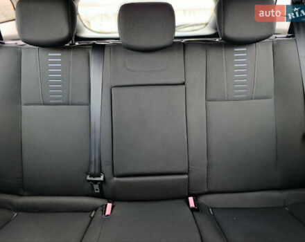 Черный Рено Меган, объемом двигателя 1.6 л и пробегом 196 тыс. км за 7500 $, фото 17 на Automoto.ua