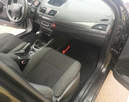 Черный Рено Меган, объемом двигателя 1.5 л и пробегом 307 тыс. км за 7400 $, фото 7 на Automoto.ua