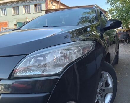 Черный Рено Меган, объемом двигателя 1.5 л и пробегом 330 тыс. км за 5999 $, фото 4 на Automoto.ua