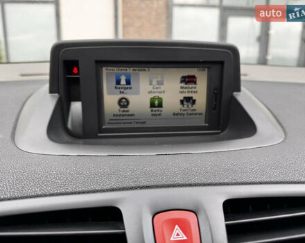 Черный Рено Меган, объемом двигателя 1.5 л и пробегом 240 тыс. км за 6500 $, фото 40 на Automoto.ua