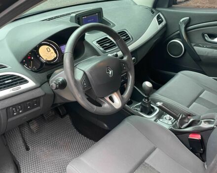 Черный Рено Меган, объемом двигателя 1.5 л и пробегом 290 тыс. км за 7000 $, фото 10 на Automoto.ua