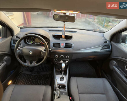 Чорний Рено Меган, об'ємом двигуна 1.5 л та пробігом 260 тис. км за 6700 $, фото 2 на Automoto.ua