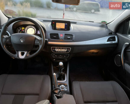 Черный Рено Меган, объемом двигателя 1.46 л и пробегом 215 тыс. км за 7200 $, фото 46 на Automoto.ua