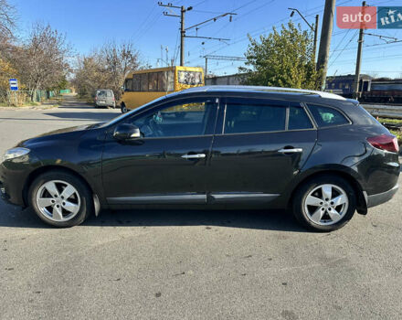 Чорний Рено Меган, об'ємом двигуна 1.46 л та пробігом 243 тис. км за 7600 $, фото 3 на Automoto.ua