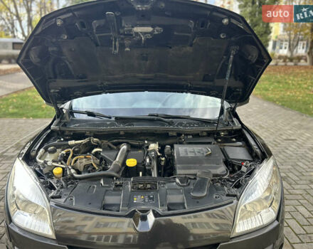 Рено Меган 2010 в Каменце-Подольском на Automoto.ua Черный Рено Меган, объемом двигателя 1.5 л и пробегом 271 тыс. км за 6450 $, фото 62 на Automoto.ua