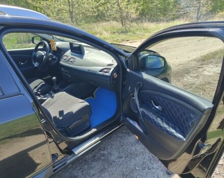 Черный Рено Меган, объемом двигателя 1.5 л и пробегом 270 тыс. км за 6700 $, фото 9 на Automoto.ua