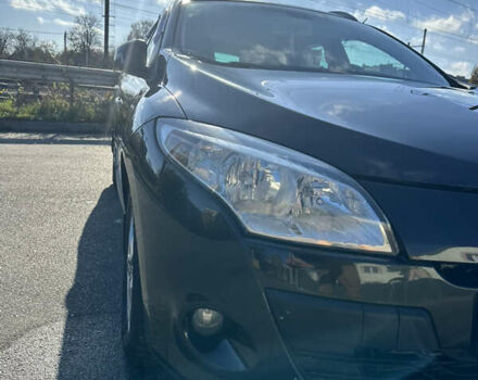 Чорний Рено Меган, об'ємом двигуна 1.46 л та пробігом 243 тис. км за 7600 $, фото 7 на Automoto.ua