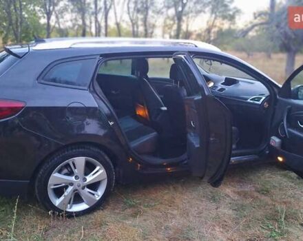 Черный Рено Меган, объемом двигателя 1.5 л и пробегом 253 тыс. км за 7500 $, фото 2 на Automoto.ua