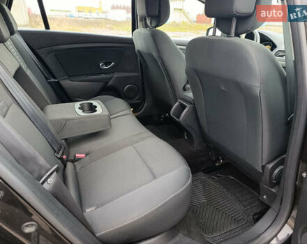 Черный Рено Меган, объемом двигателя 1.6 л и пробегом 196 тыс. км за 7500 $, фото 24 на Automoto.ua