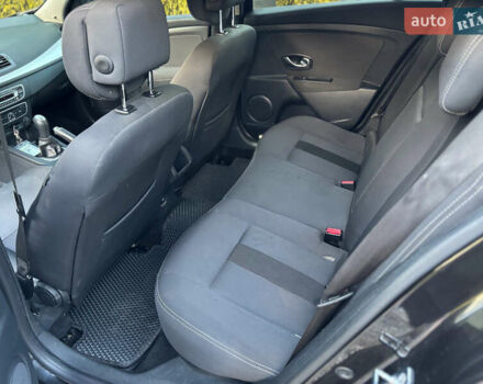 Черный Рено Меган, объемом двигателя 1.46 л и пробегом 240 тыс. км за 6990 $, фото 23 на Automoto.ua