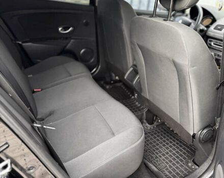 Черный Рено Меган, объемом двигателя 1.5 л и пробегом 240 тыс. км за 6500 $, фото 36 на Automoto.ua