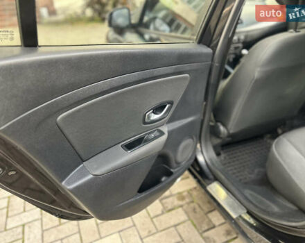 Рено Меган 2010 в Каменце-Подольском на Automoto.ua Черный Рено Меган, объемом двигателя 1.5 л и пробегом 271 тыс. км за 6450 $, фото 45 на Automoto.ua